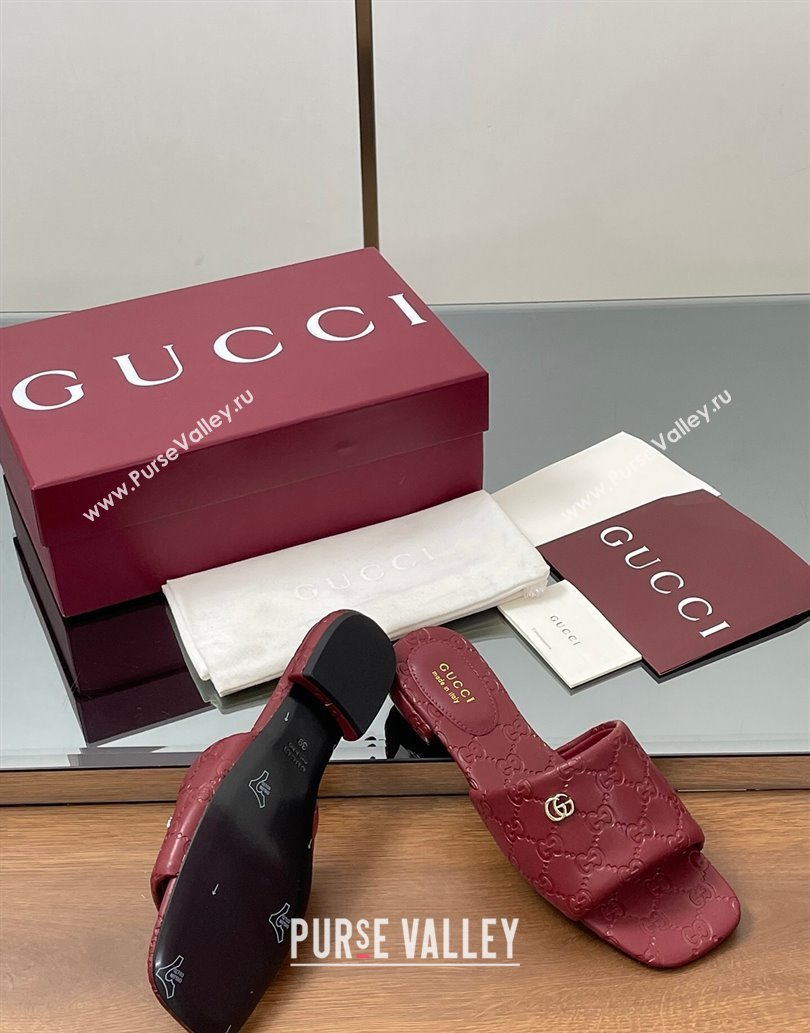 Gucci Flat Slides Sandal in GG Calf Leather Red 2025 816330 (MD-250609136)