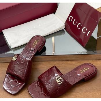 Gucci Flat Slides Sandal in Shiny GG Leather Dark Burgundy 2025 816330 (MD-250609141)