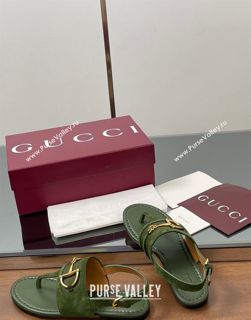 Gucci Flat Thong Sandals in Suede Trim and Leather with Horsebit Green 2025 ‎834431 (MD-250609125)