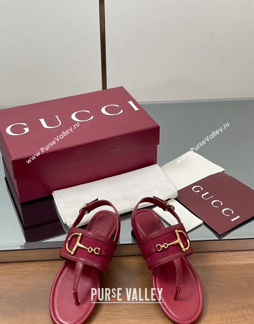 Gucci Flat Thong Sandals in GG Canvas and Leather with Horsebit Red 2025 ‎834431 (MD-250609127)