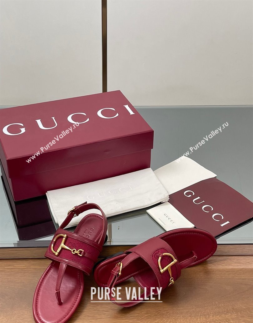 Gucci Flat Thong Sandals in GG Canvas and Leather with Horsebit Red 2025 ‎834431 (MD-250609127)