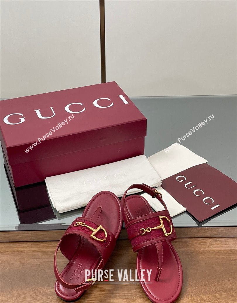 Gucci Flat Thong Sandals in GG Canvas and Leather with Horsebit Red 2025 ‎834431 (MD-250609127)