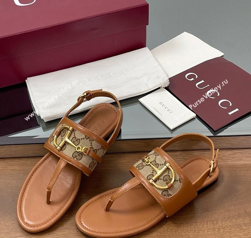 Gucci Flat Thong Sandals in GG Canvas and Leather with Horsebit Brown 2025 ‎834431 (MD-250609128)
