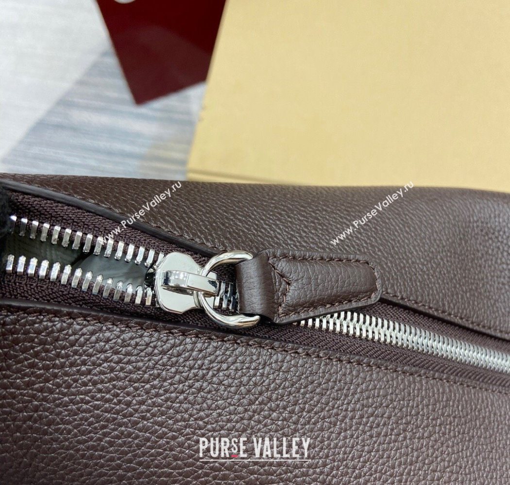 Gucci Mens B Large shoulder bag in grainy leather Dark Brown 2025 800194 (DLH-250630100)