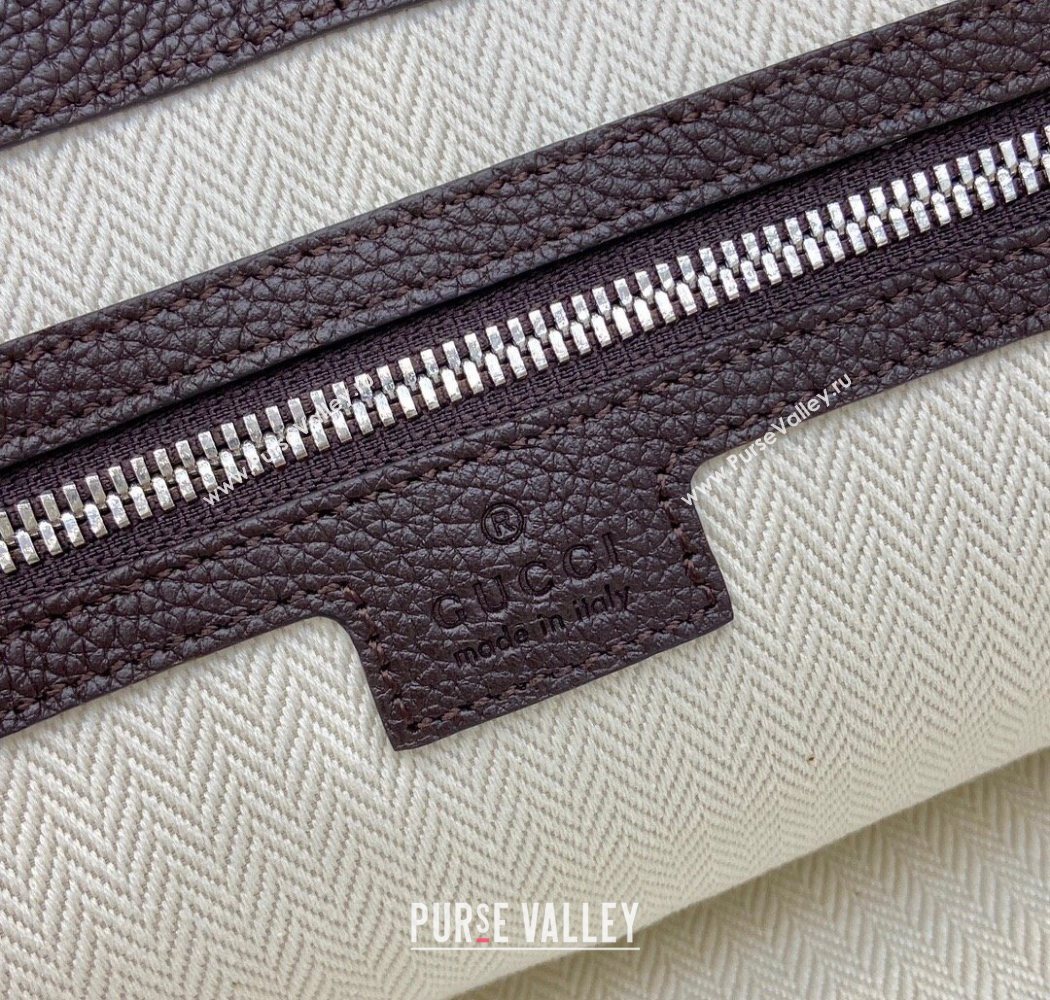 Gucci Mens B Large shoulder bag in grainy leather Dark Brown 2025 800194 (DLH-250630100)