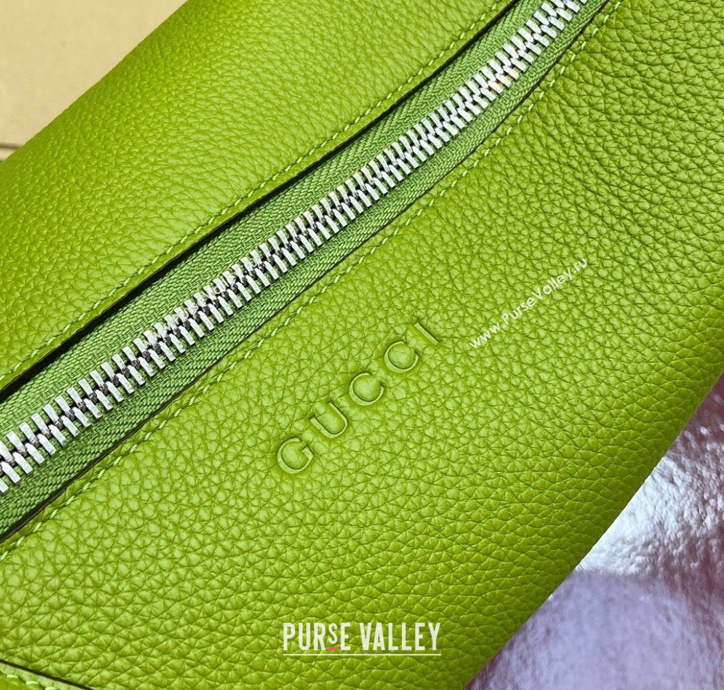 Gucci Mens B Large shoulder bag in grainy leather Green 2025 800194 (DLH-250630101)