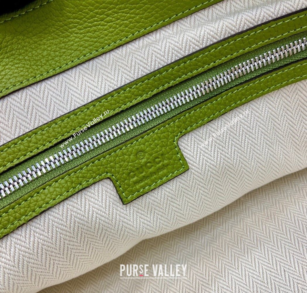 Gucci Mens B Large shoulder bag in grainy leather Green 2025 800194 (DLH-250630101)