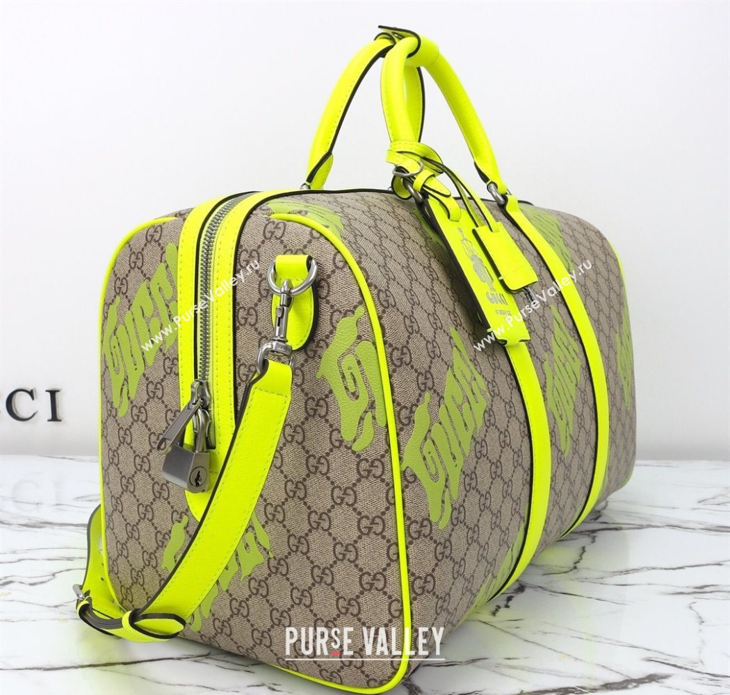 Gucci Mens GG Fabric Medium duffle bag with print Beige/Acid Green 2025 834962 (DLH-250630108)