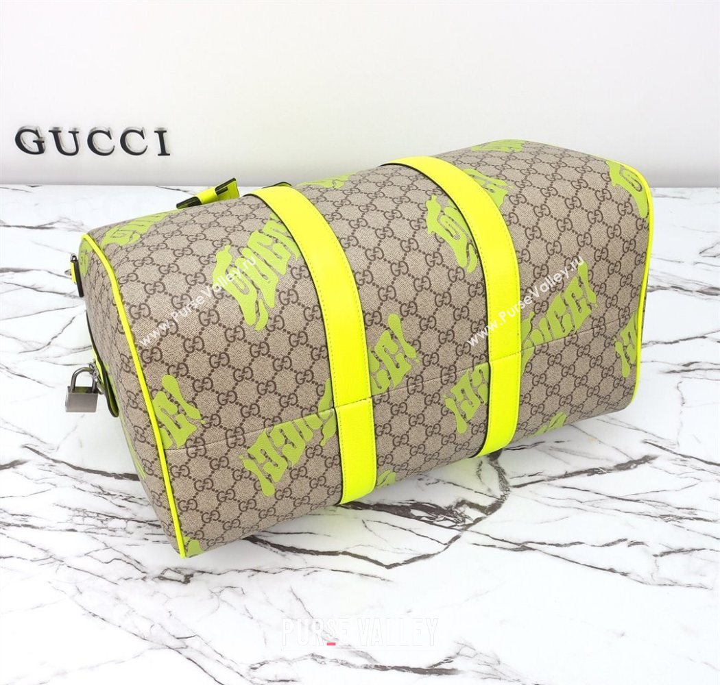 Gucci Mens GG Fabric Medium duffle bag with print Beige/Acid Green 2025 834962 (DLH-250630108)