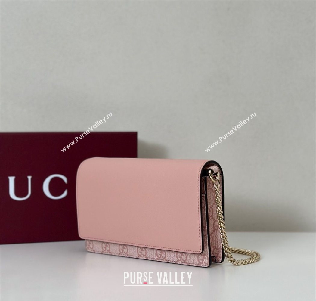 Gucci GG Emblem wallet on chain Light Pink 2025 826720 (DLH-250701017)