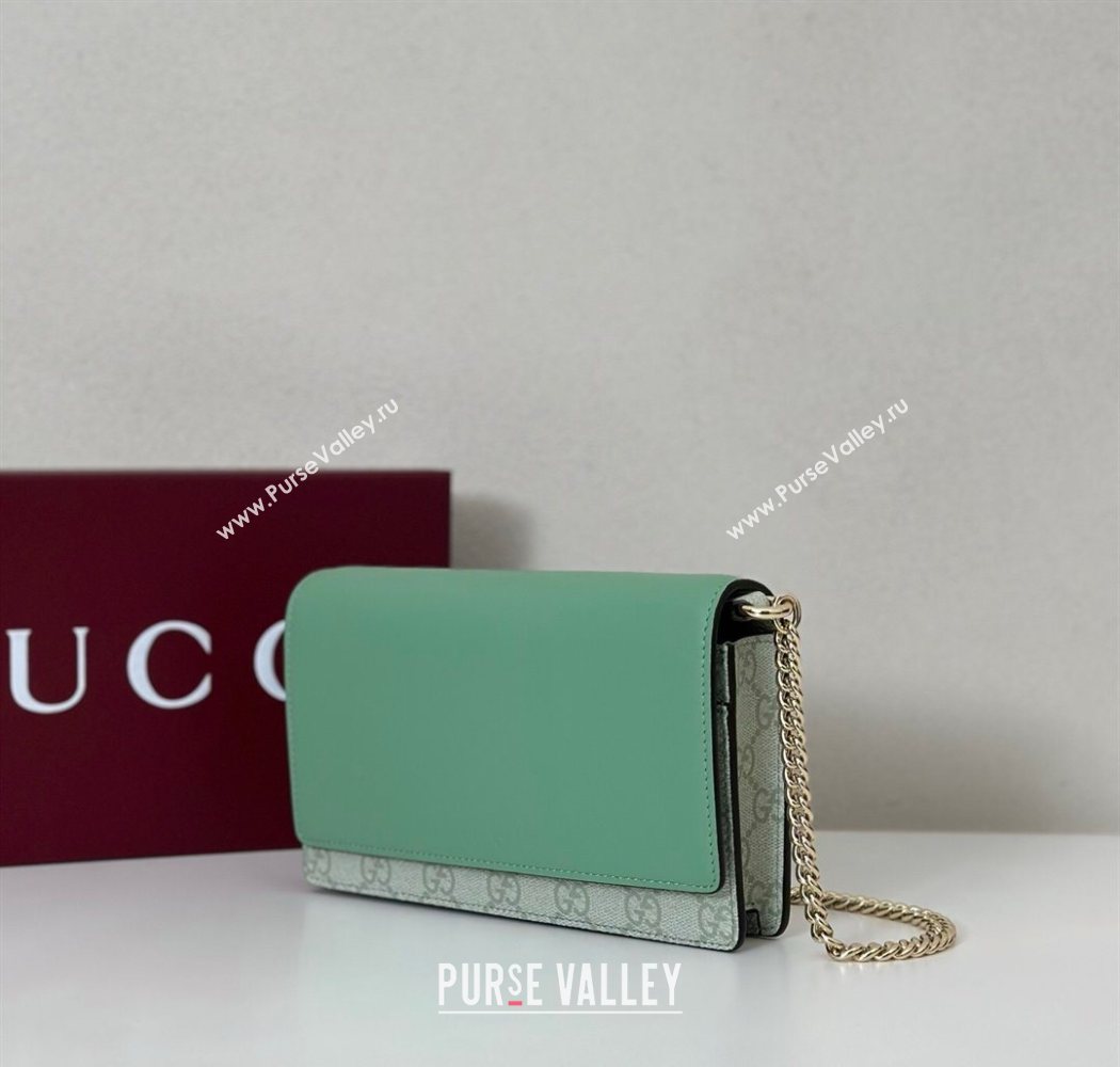 Gucci GG Emblem wallet on chain Sage Green 2025 826720 (DLH-250701018)