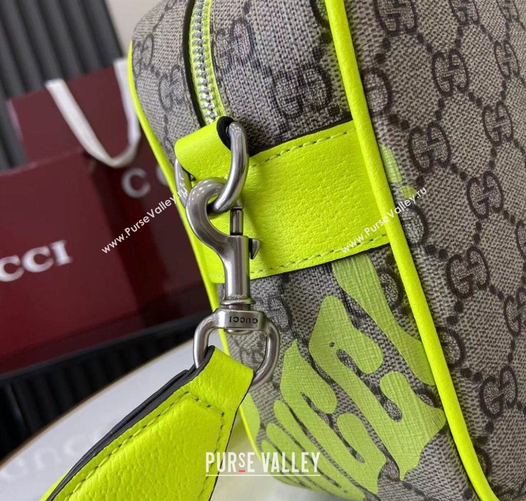 Gucci Mens GG Monogram Medium crossbody bag with print Beige/Acid Green 2025 839380 (XLU-250701004)