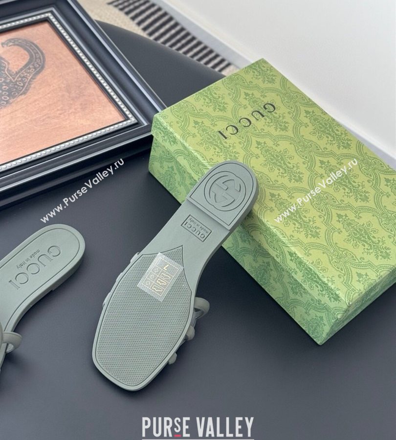 Gucci Interlocking G Flat Slides Sandal in Matte PVC Grey 2025 780307 (GDX-250711121)