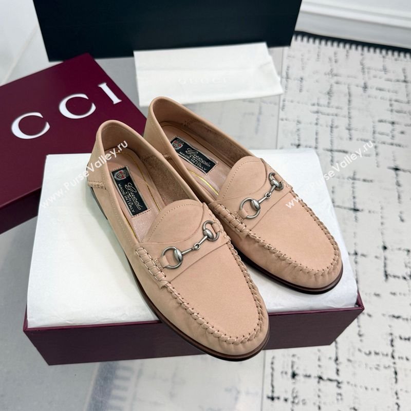 Gucci Gigi Loafers in Suede with Horsebit Nude Pink 2025 832633 (KER-250712027)