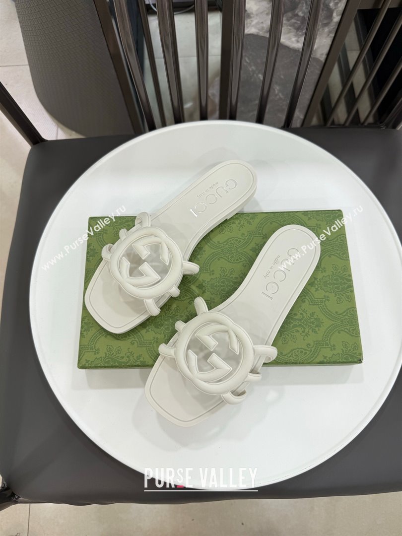 Gucci Interlocking G Flat Slides Sandal in Shiny TPU White 2025 780307 (GDX-250711125)