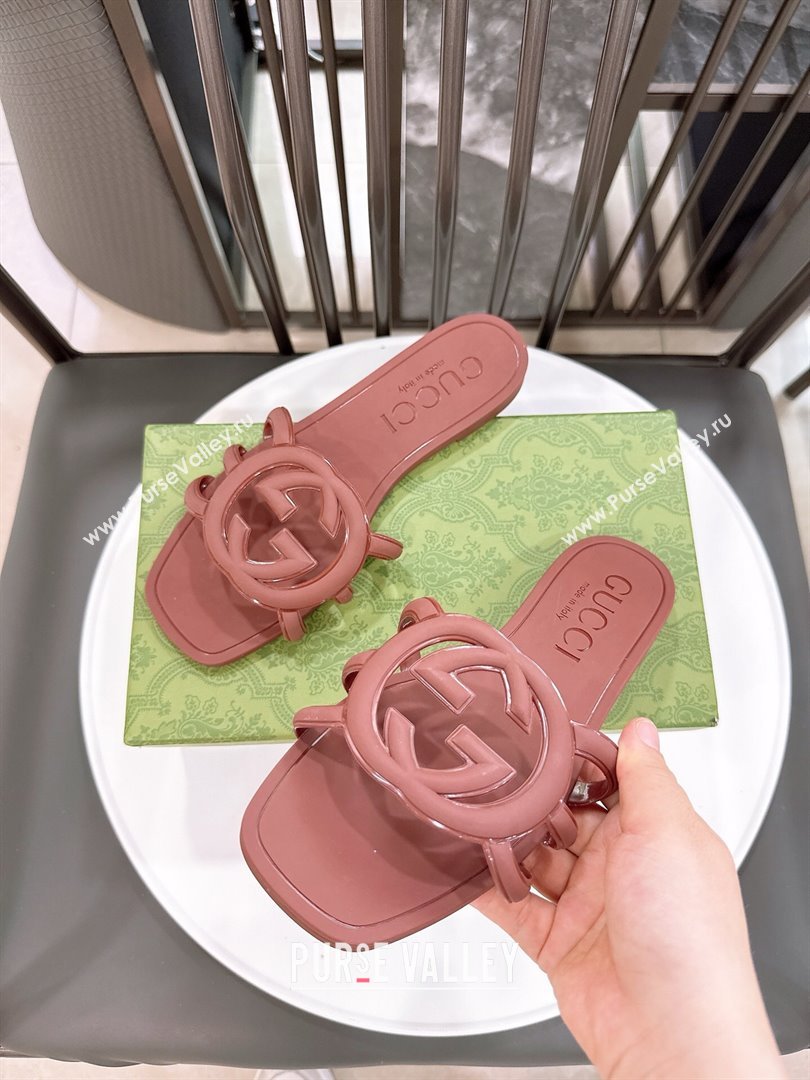 Gucci Interlocking G Flat Slides Sandal in Shiny TPU Brown 2025 780307 (GDX-250711134)