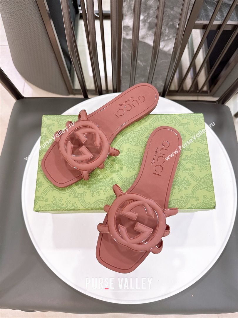 Gucci Interlocking G Flat Slides Sandal in Shiny TPU Brown 2025 780307 (GDX-250711134)