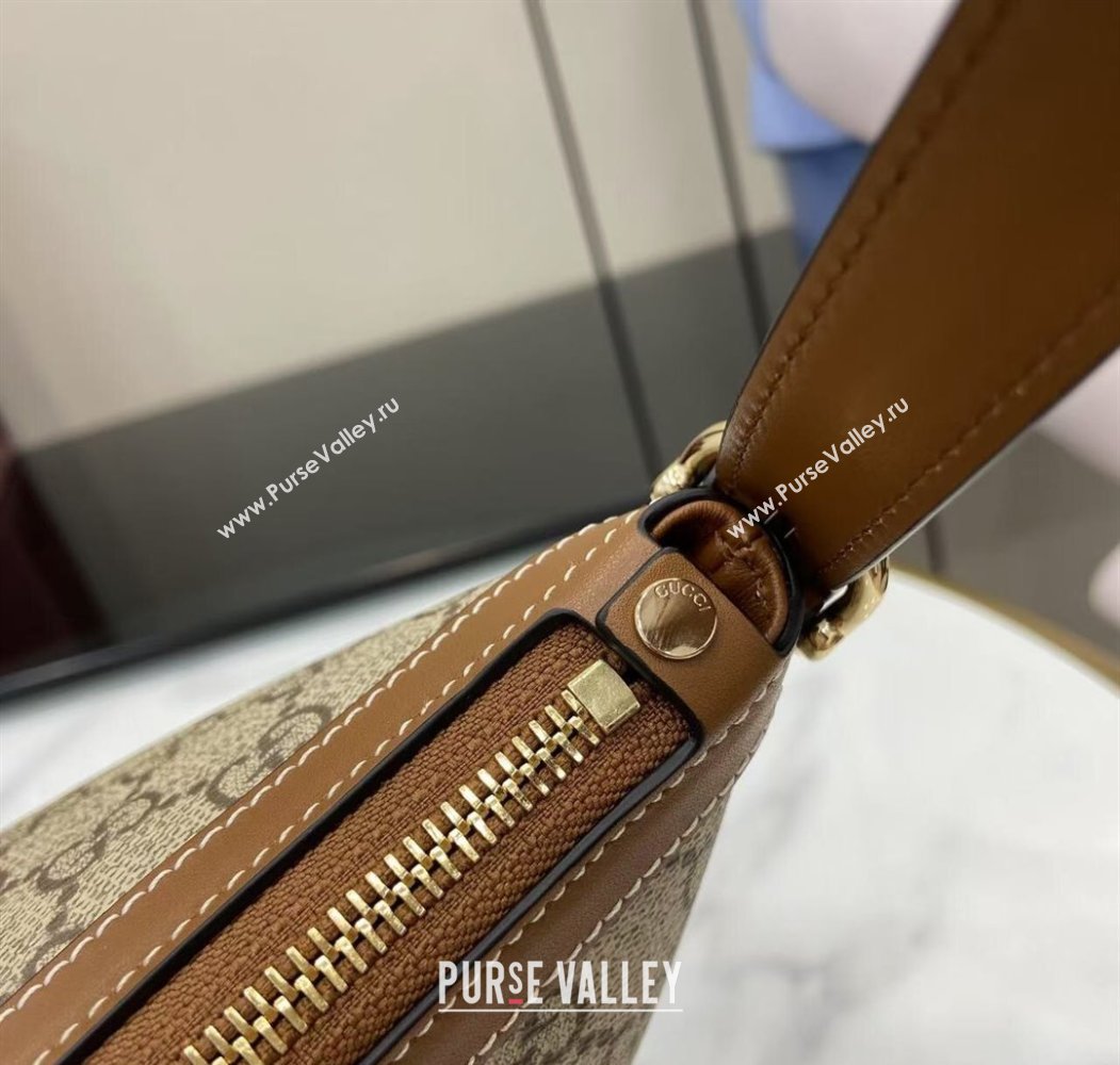 Gucci GG Emblem Canvas Medium Shoulder Bag 2025 847449 (XLU-250807057)