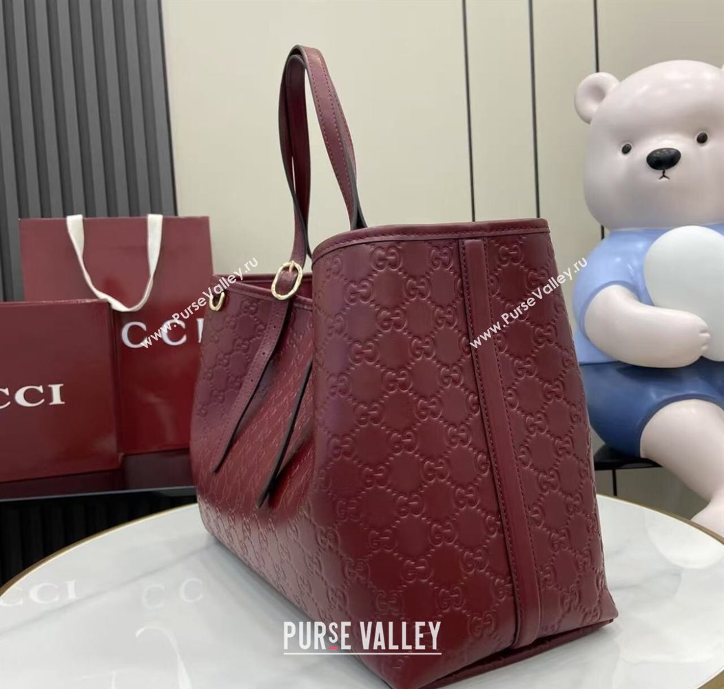 Gucci GG Leather Emblem Large Tote bag 815213 Ancora Red 2025 (XLU-250807069)