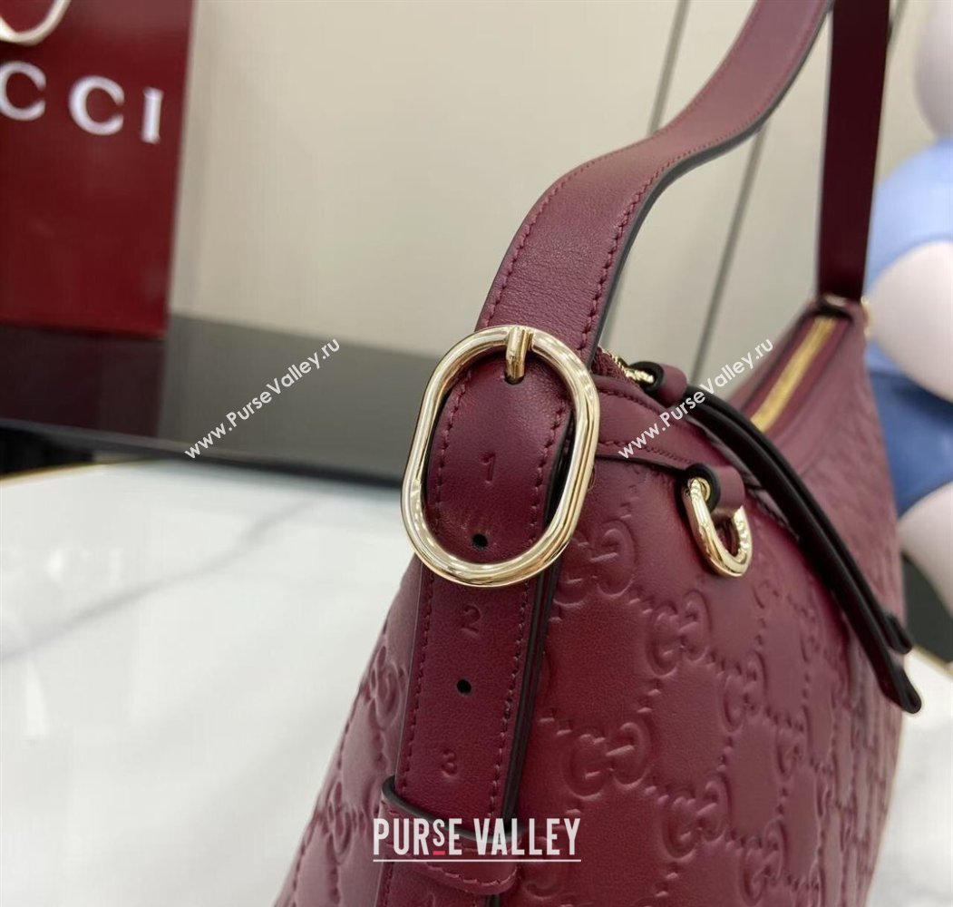 Gucci GG Emblem Leather Medium Shoulder Bag Ancora Red 2025 847449 (XLU-250807058)