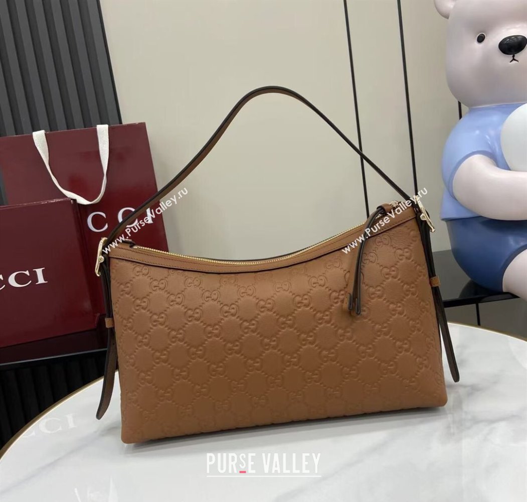 Gucci GG Emblem Leather Medium Shoulder Bag Brown 2025 847449 (XLU-250807059)