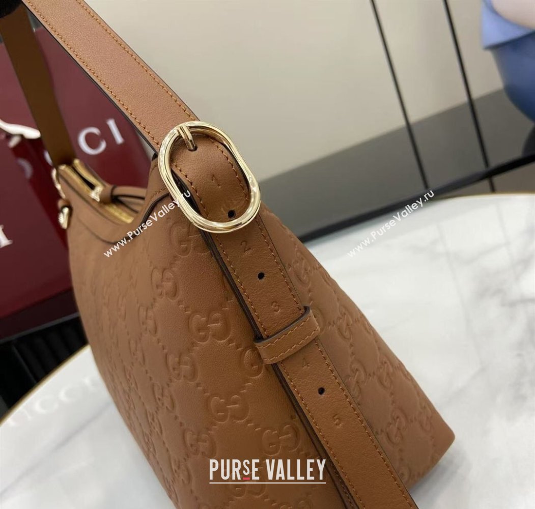 Gucci GG Emblem Leather Medium Shoulder Bag Brown 2025 847449 (XLU-250807059)