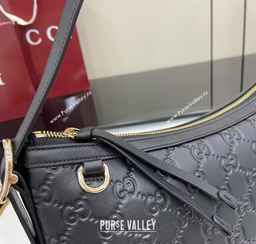 Gucci GG Emblem Leather Medium Shoulder Bag Black 2025 847449 (XLU-250807060)