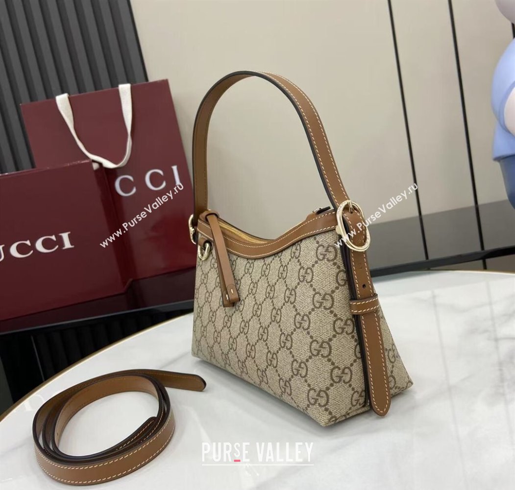 Gucci GG Emblem Canvas Small Shoulder Bag 2025 847450 (XLU-250807061)