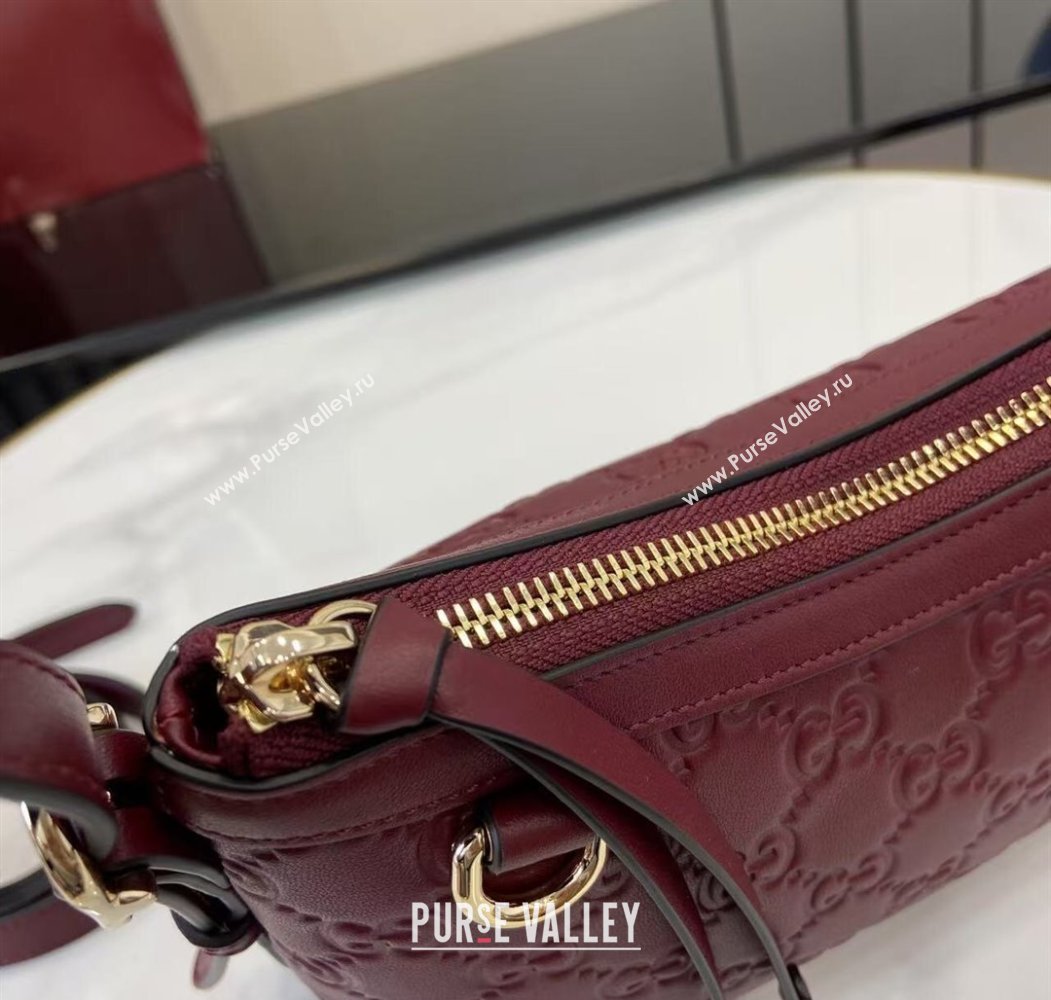 Gucci GG Emblem Leather Small Shoulder Bag Ancora Red 2025 847450 (XLU-250807063)