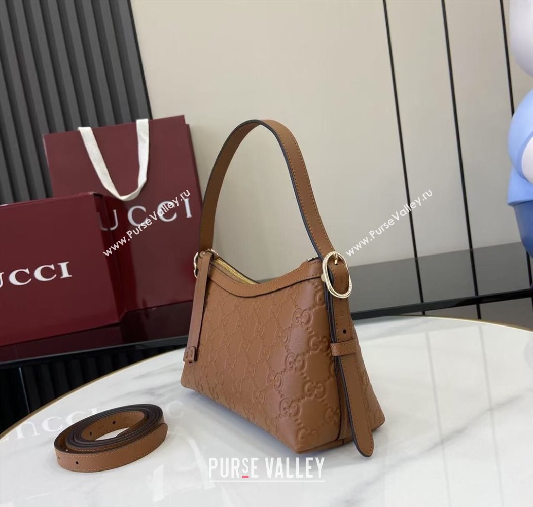 Gucci GG Emblem Leather Small Shoulder Bag Brown 2025 847450 (XLU-250807064)