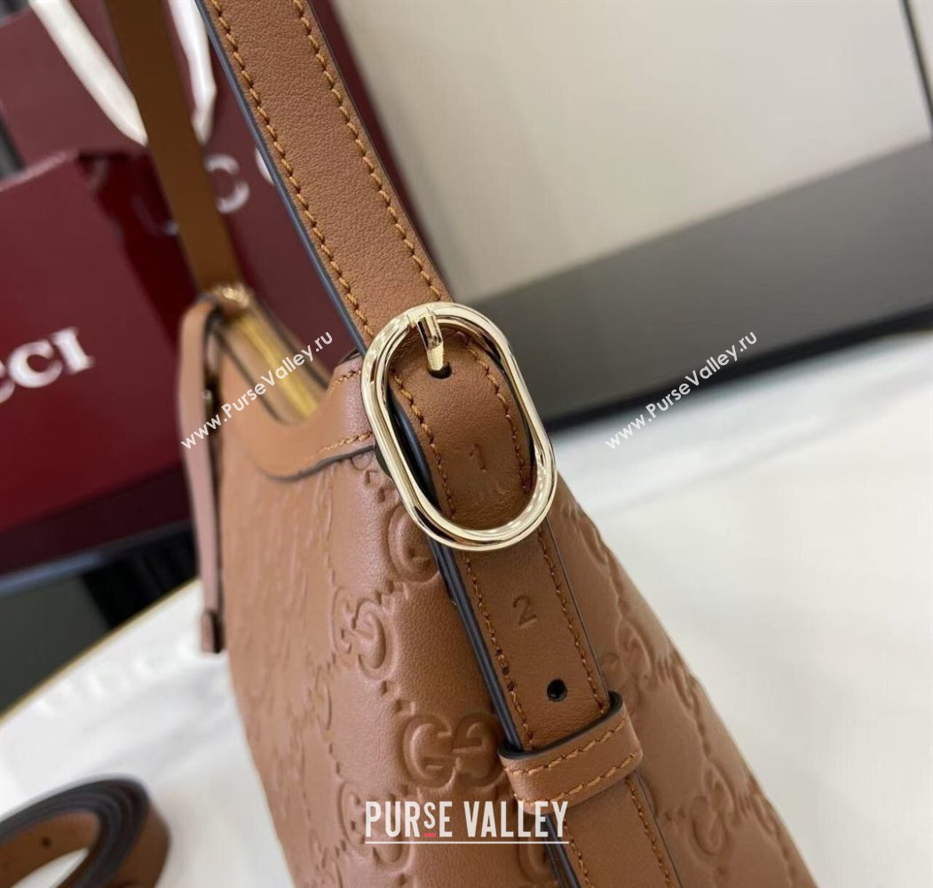 Gucci GG Emblem Leather Small Shoulder Bag Brown 2025 847450 (XLU-250807064)