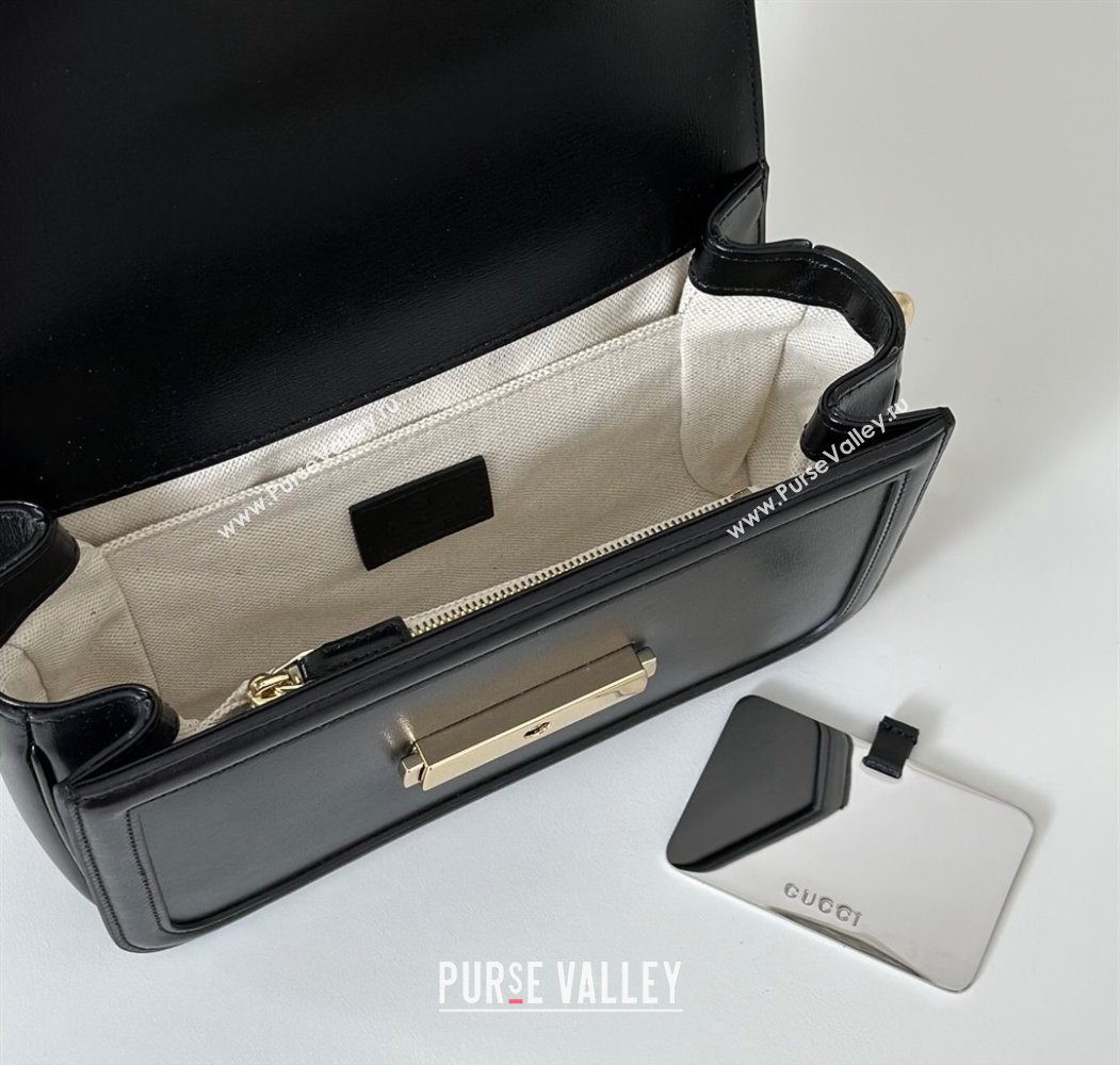 Gucci Go Leather small shoulder bag Black 2025 826761 (DLH-250808064)