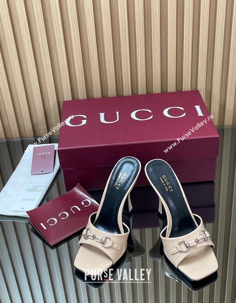 Gucci Patent Leather Heel Slides Sandal 9.5cm with Horsebit Nude 2025 832468 (SS-250828140)