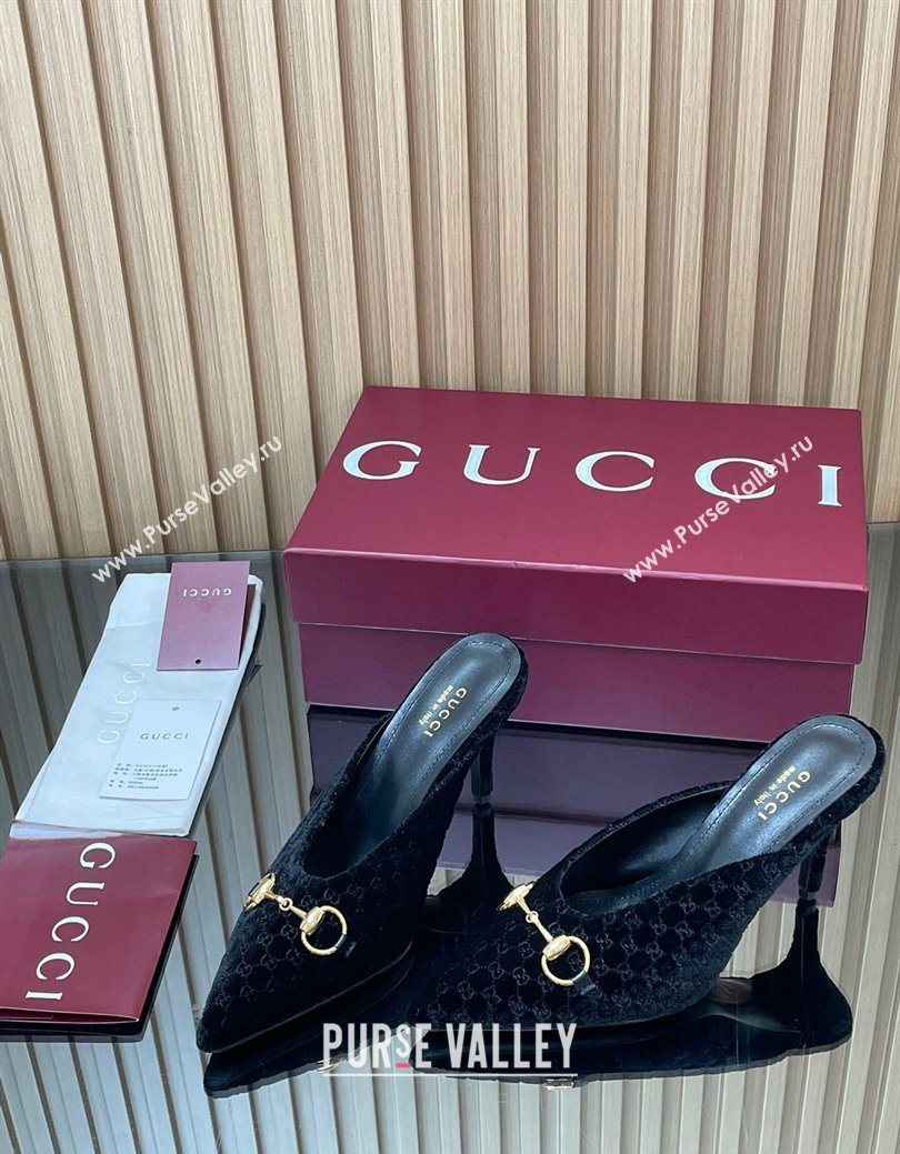 Gucci GG Velvet Heel Mules 8.5cm with Horsebit Black 2025 ‎835739 (MD-250828063)