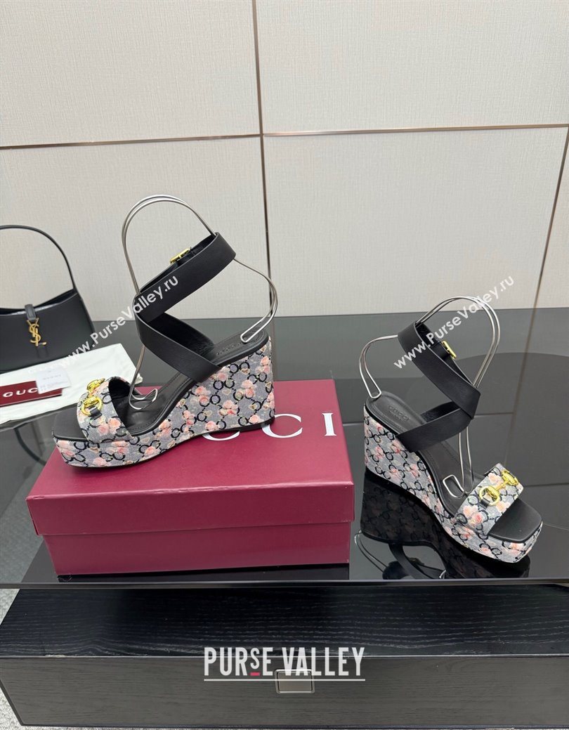 Gucci Flora GG Canvas and Leather Wedge Sandals 10cm with Horsebit and Ankle Strap Black 2025 (MD-250828133)