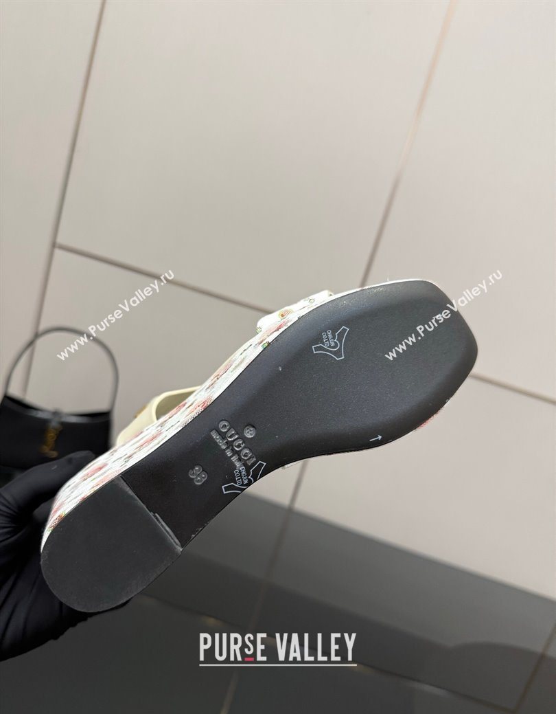 Gucci Flora GG Canvas and Leather Wedge Sandals 10cm with Horsebit and Ankle Strap White 2025 (MD-250828135)