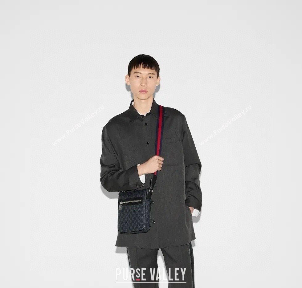 Gucci Mens GG Canvas small messenger bag bag Black 2025 792082 (DLH-250930119)