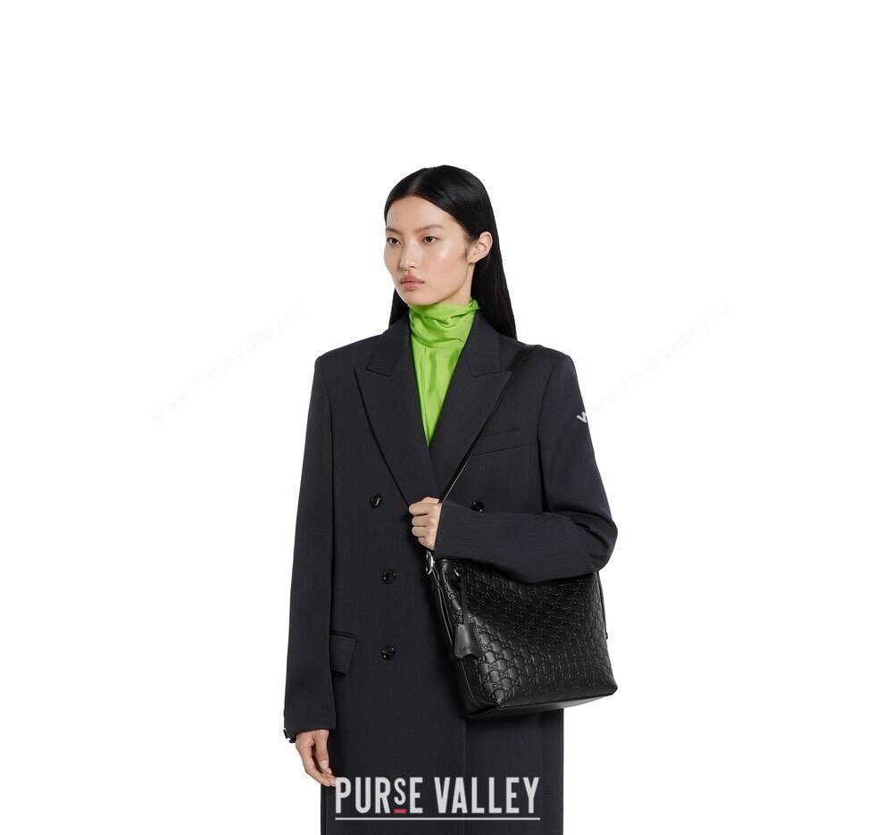 Gucci GG Leather Emblem small shoulder bag Red 2025 848881 (DLH-250930054)