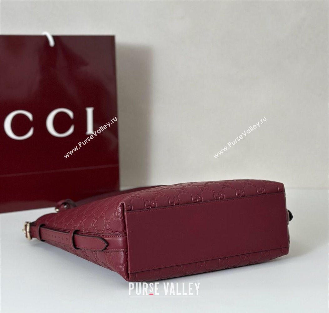 Gucci GG Leather Emblem small shoulder bag Red 2025 848881 (DLH-250930054)