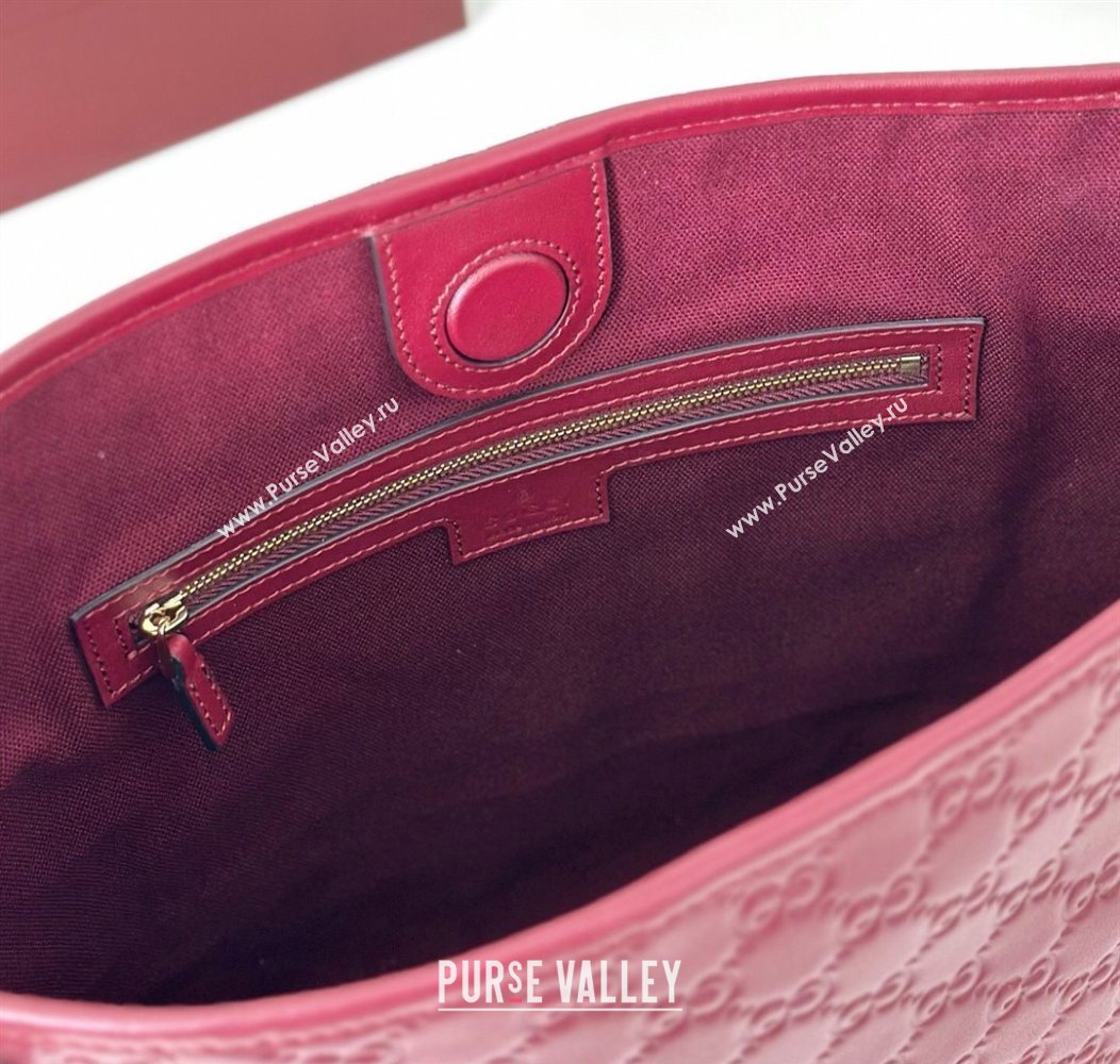 Gucci GG Leather Emblem small shoulder bag Red 2025 848881 (DLH-250930054)