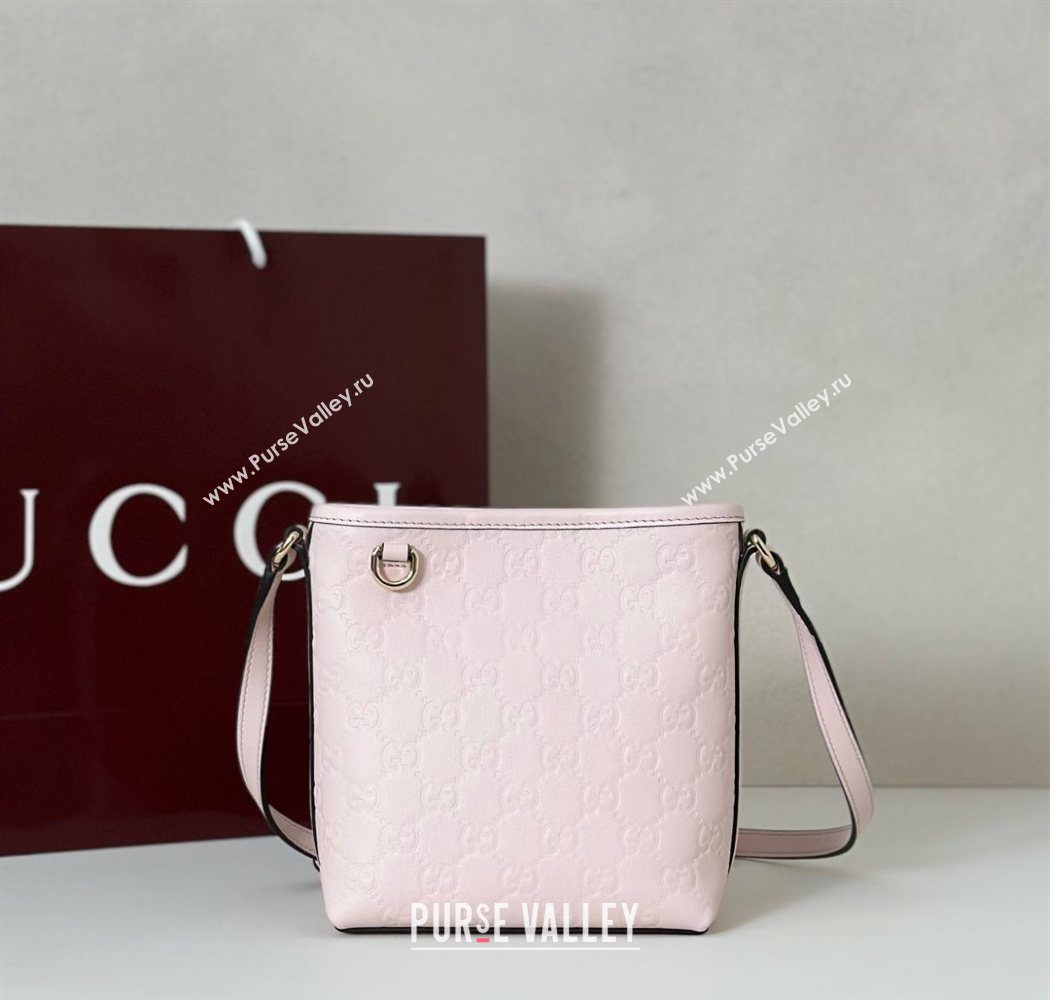 Gucci GG Leather Emblem Nano Bucket Bag Pink 2025 847090 (DLH-250930063)