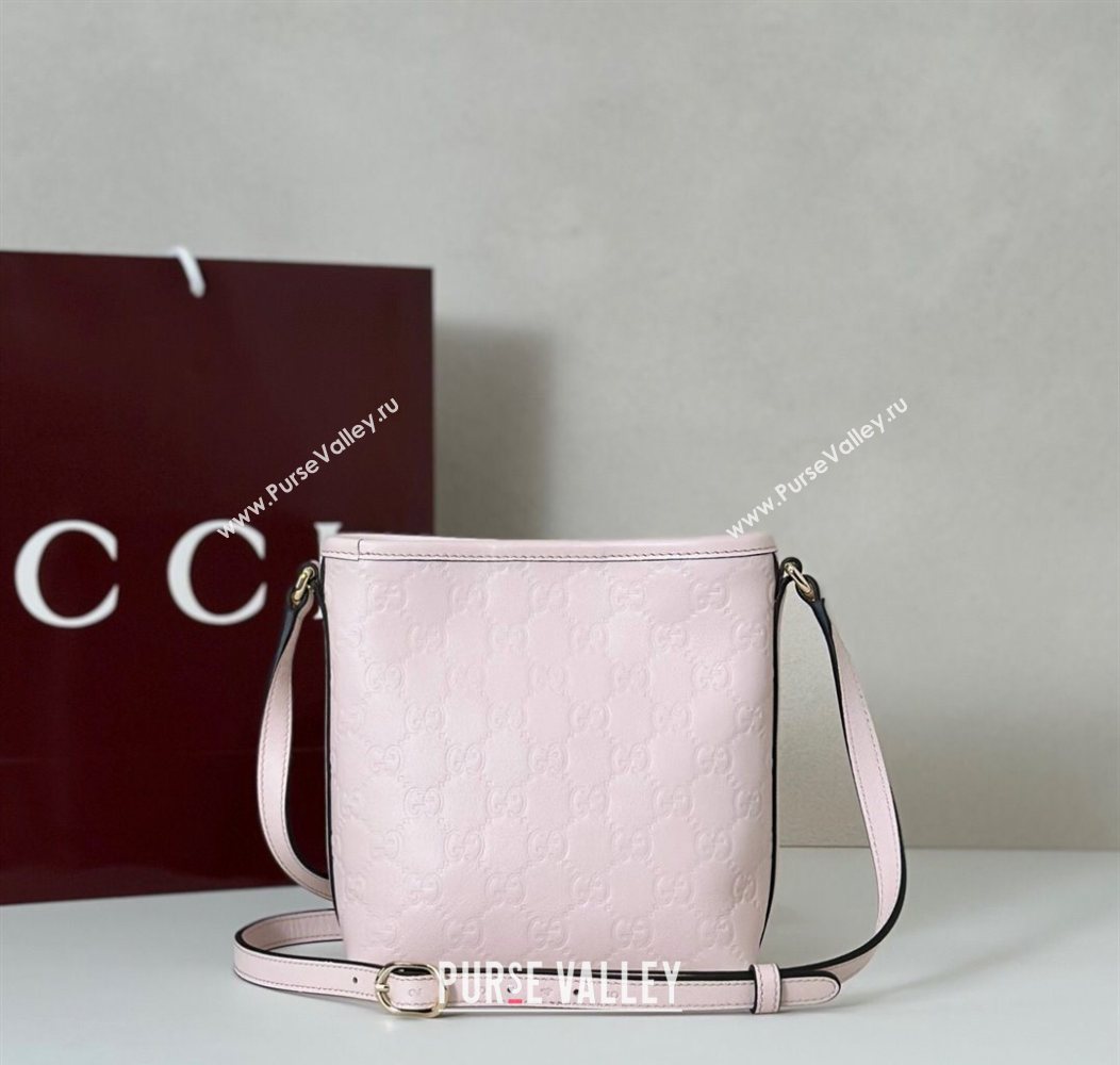 Gucci GG Leather Emblem Nano Bucket Bag Pink 2025 847090 (DLH-250930063)