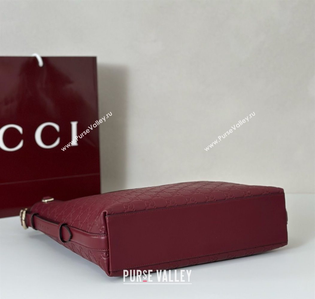 Gucci GG Leather Emblem medium shoulder bag Ancora Red 2025 847452 (DLH-250930083)