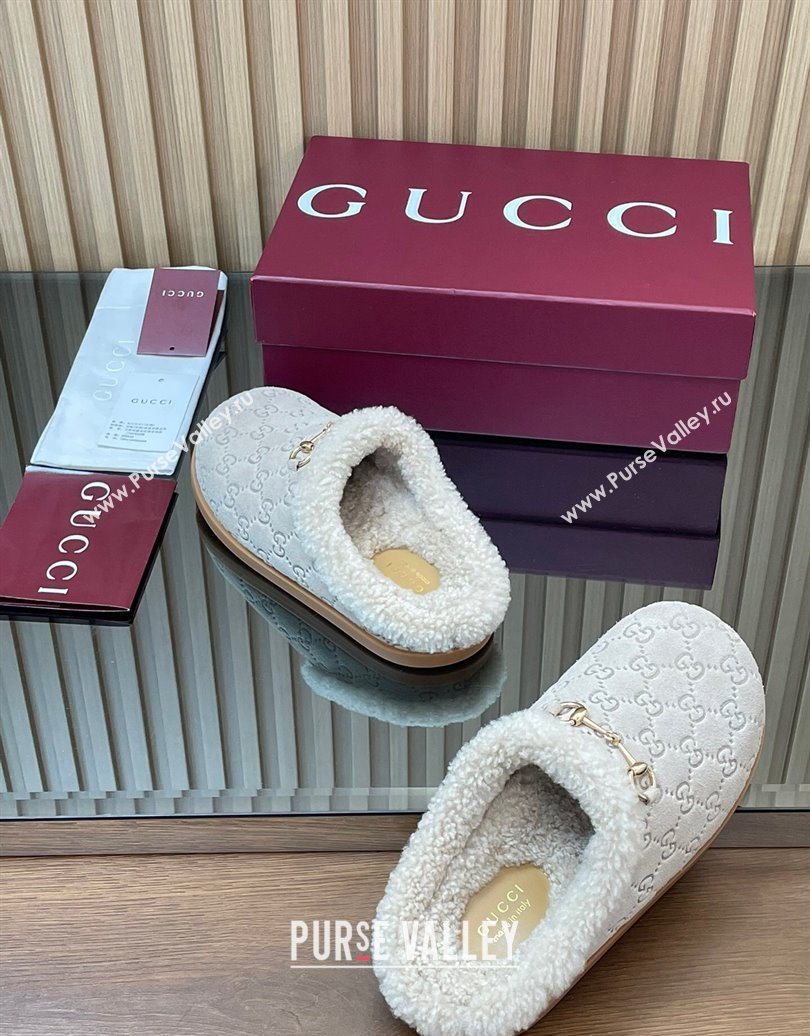 Gucci GG Suede and Wool Flat Mules with Horsebit Pale Grey 2025 836057 (MD-251020007)