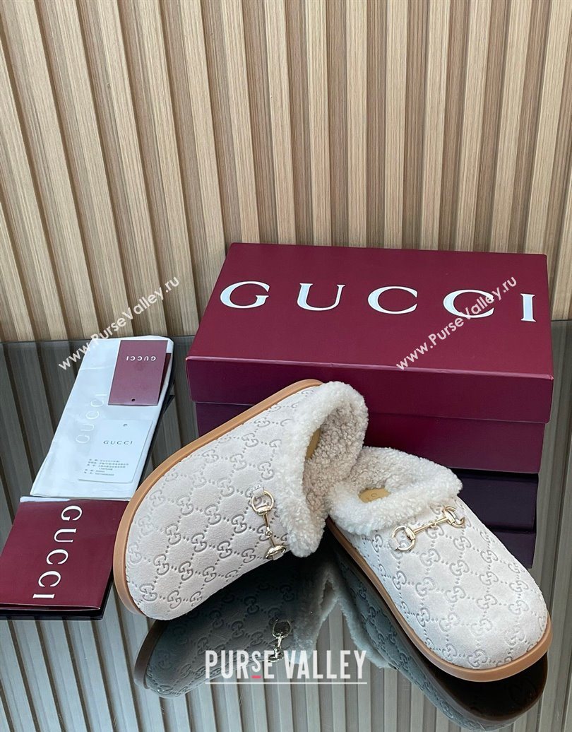 Gucci GG Suede and Wool Flat Mules with Horsebit Pale Grey 2025 836057 (MD-251020007)