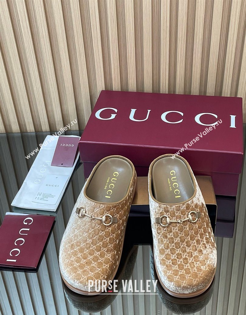 Gucci GG Velvet Flat Mules with Horsebit Beige 2025 836057 (MD-251020021)