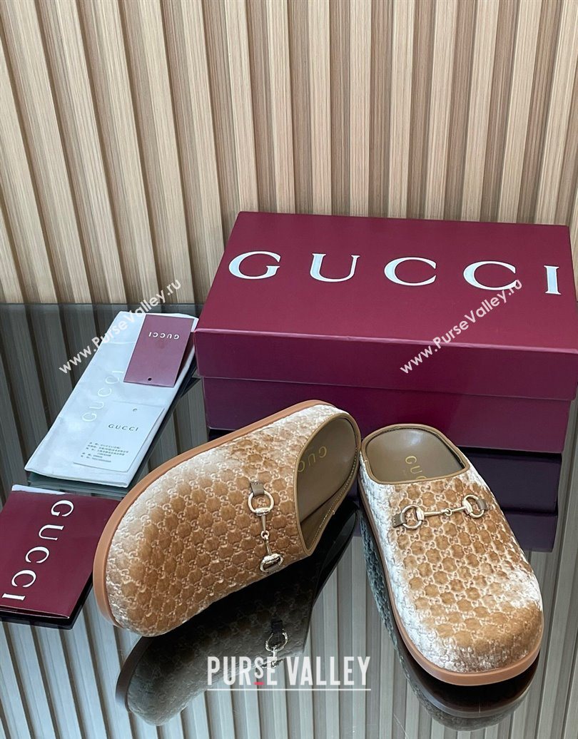 Gucci GG Velvet Flat Mules with Horsebit Beige 2025 836057 (MD-251020021)