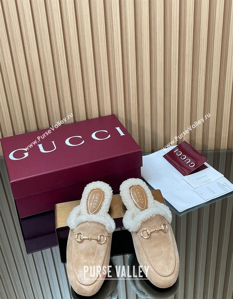 Gucci Princetown Suede and Wool Flat Slipper with Horsebit Nude 2025 836055 (MD-251020028)