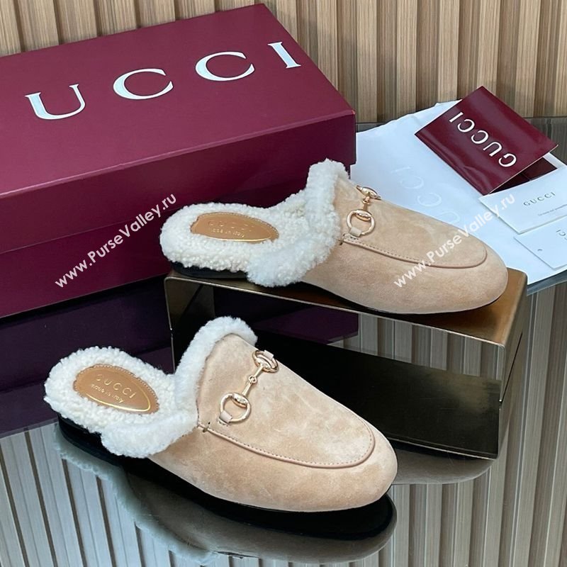 Gucci Princetown Suede and Wool Flat Slipper with Horsebit Nude 2025 836055 (MD-251020028)