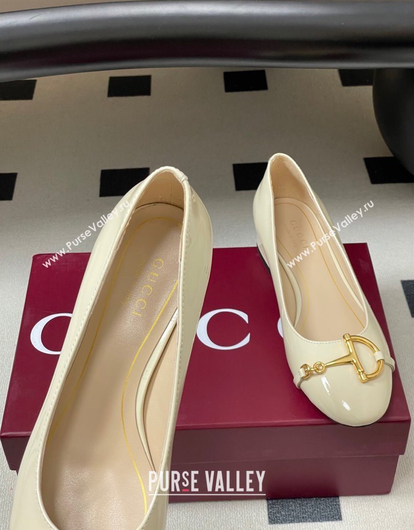 Gucci Ballet Flats with Half Horsebit in Patent Leather White 2025 849652 (MD-251021036)